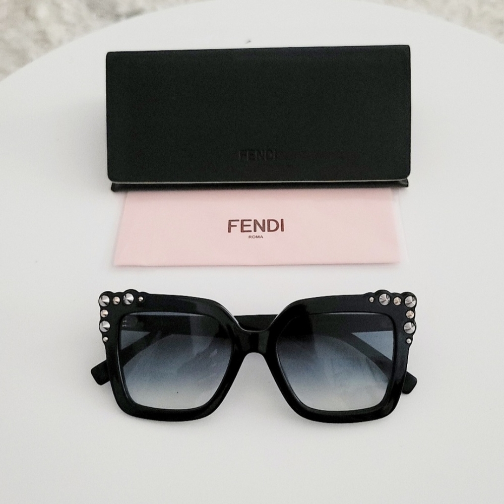 Fendi sunglasses NWOT